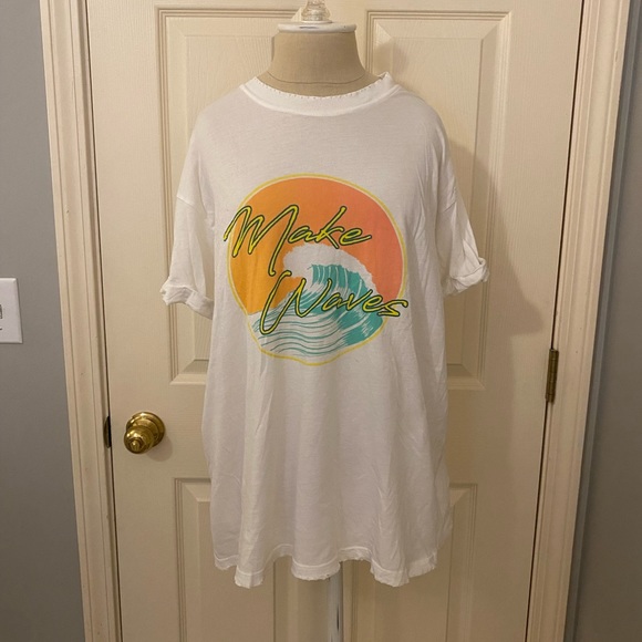 Free People Girl Dangerous Make Waves Boyfriend Tee - Picture 2 of 7